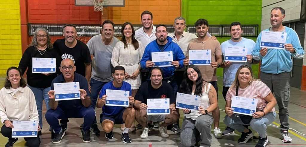 Alumnos en Entrega de Diplomas